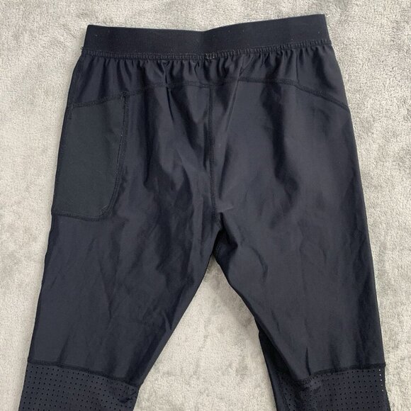 Ten Thousand 3/4 Tight Mens Small Black Workout Running Gym Training Baselayer - Picture 10 of 10